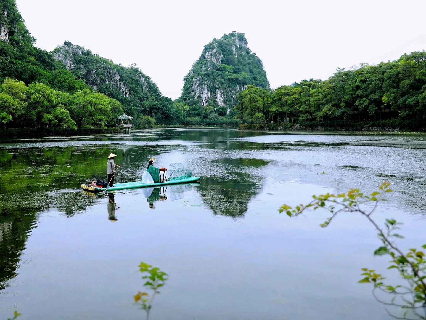 a028 beijing xi’an kaili rongjiang zhaoxing guilin shanghai(13días/12noches) a028 beijing xi’an kaili rongjiang zhaoxing guilin shanghai(13días/12noches)